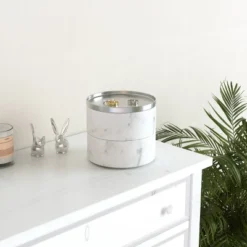 Tesora Jewelry Box White - Umbra 21 Tesora Jewelry Box White - Umbra -Home Decoration Store GUEST 1a82988f 3fe0 4901 8085 ae8b2c356dd7