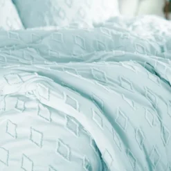 Southshore Fine Living Delta Clipped Jacquard Ultra-soft Duvet Cover Set With Shams 9 Southshore Fine Living Delta Clipped Jacquard Ultra-soft Duvet Cover Set With Shams -Home Decoration Store GUEST 20fc053a e5ac 41fe b9f7 aa202a91df20