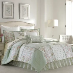 Green Harper Comforter Set - Laura Ashley -Home Decoration Store GUEST 529e5b15 5cc8 43e6 8511 75d18fd1a4cd