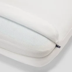 The Casper Essential Cooling Foam Pillow -Home Decoration Store GUEST 7eb21488 4158 41ff abdb 535c7b2a9d92