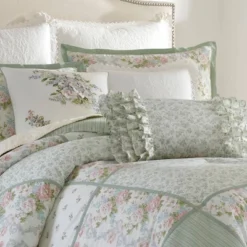 Green Harper Comforter Set - Laura Ashley -Home Decoration Store GUEST 85146470 ec32 45ac bf93 49996e3b065b