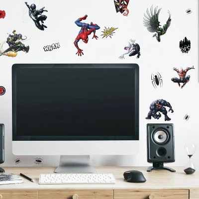 Spider-Man Favorite Characters Peel And Stick Wall Decals - RoomMates 3 Spider-Man Favorite Characters Peel And Stick Wall Decals - RoomMates - Image 3