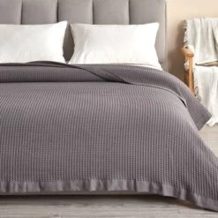 100% Cotton 400GSM Solid Waffle Blanket - Isla Jade
