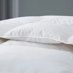 Peace Nest White Goose Down Feather Duvet Comforter Insert -Home Decoration Store GUEST d5f89913 2820 47f0 89fa 1c6e0fb8fe33